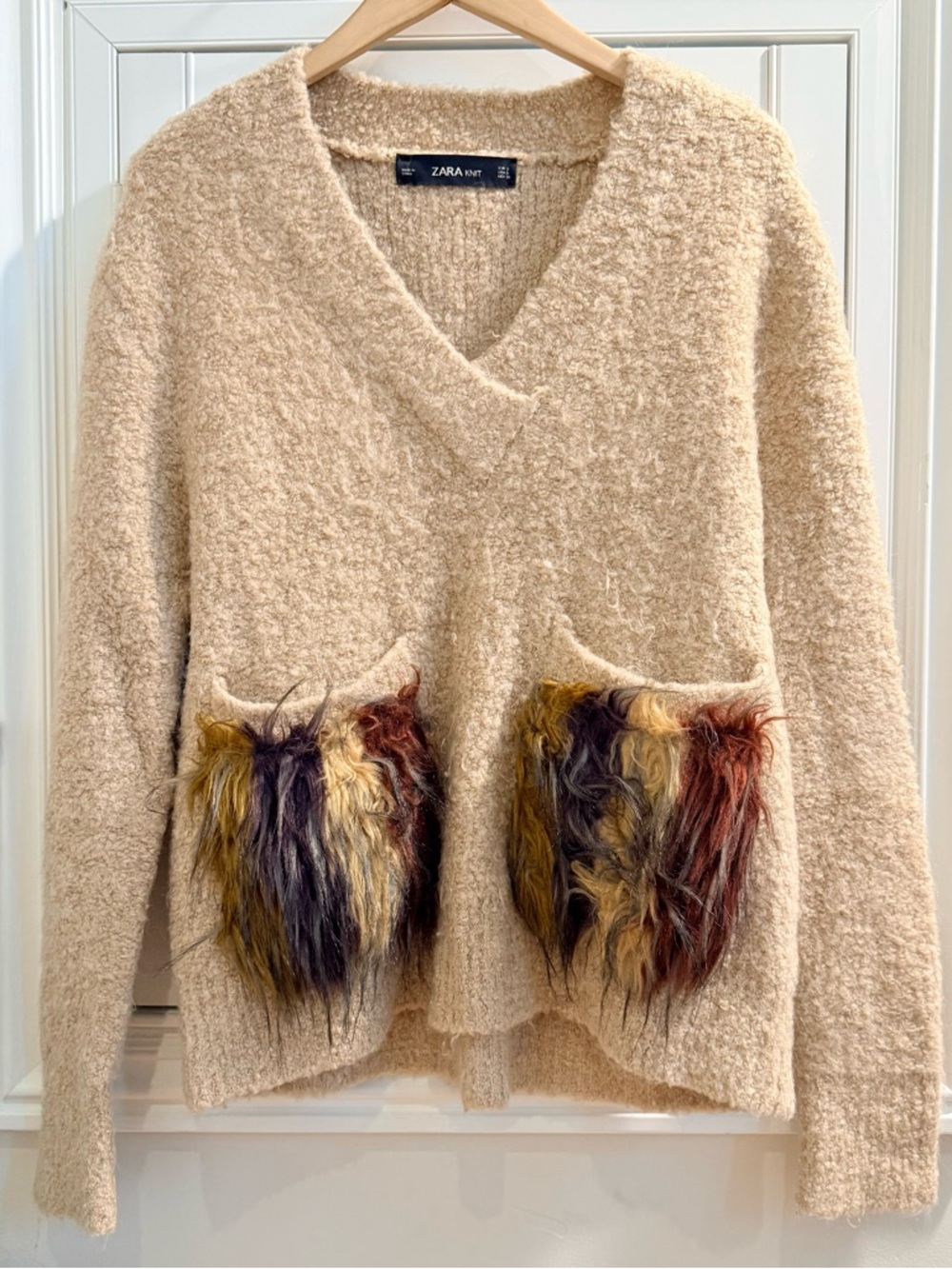 Zara Cream V-Neck Sweater with Multicolor Faux Fur Pockets - Size Small